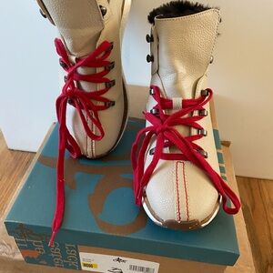 Stylish Adult Boots with Red Laces NWT